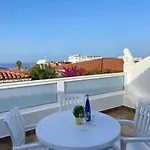 Acogedor Con Vistas
