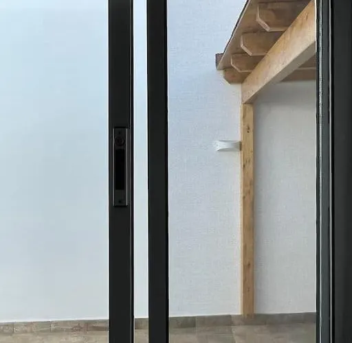 Acogedor Con Vistas דירה